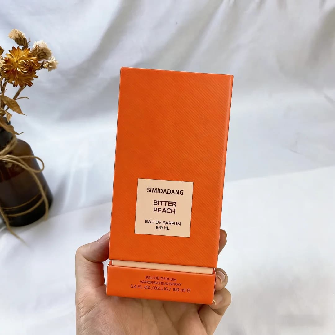 100ml Premium Woody Leather Unisex Eau de Parfum, Long Lasting Scent with Oud, Orange Blossom, Cherry, Rose & Vanilla — 100ml